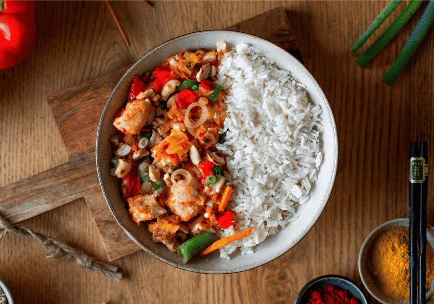 Gai Pad Med Mamuang with rice