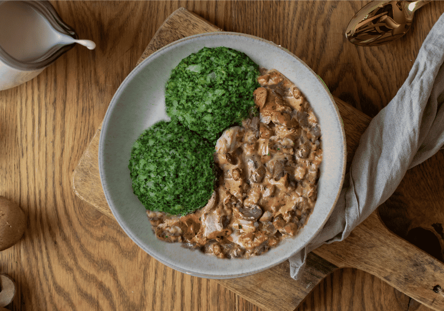 Poitrine de poulet à la crème de champignons