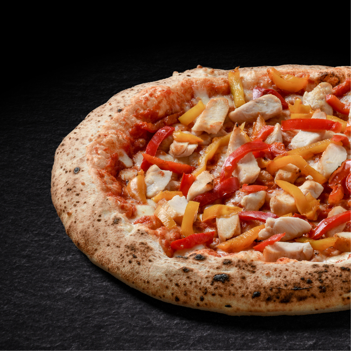 Pizza protéinée au poulet et aux poivrons