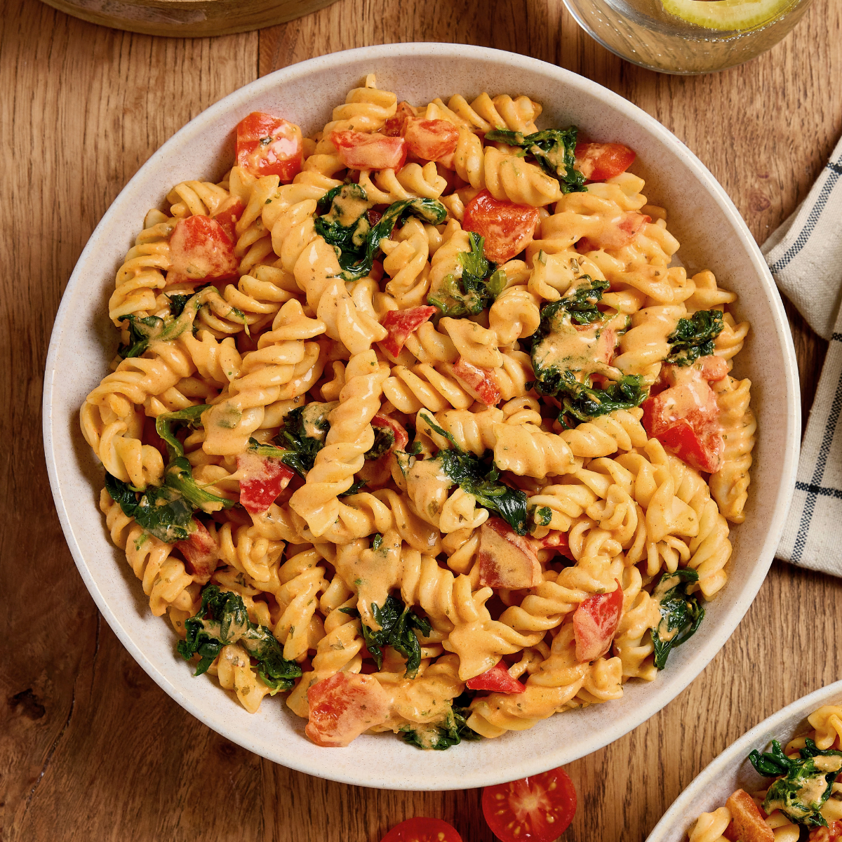 Protein Pasta mit Frischkäsesoße (XL, 2 Portionen)